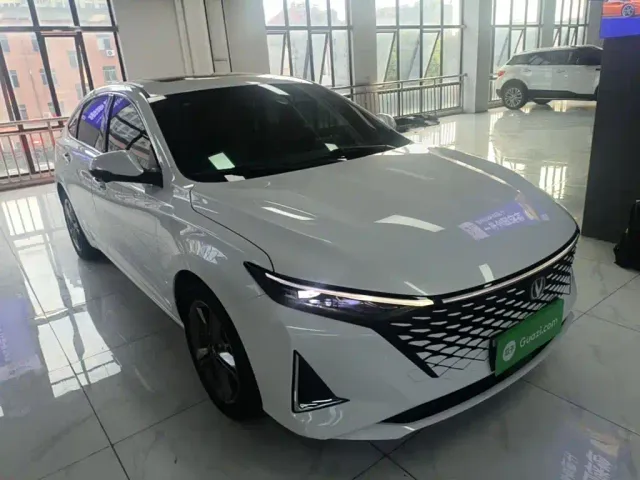 Changan Raeton Plus — Фото автомобиля 3