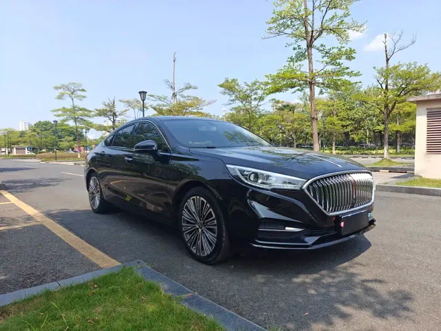 Hongqi H5 — Фото автомобиля 3