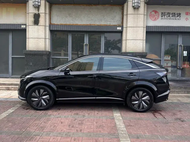Nissan Ariya — Фото автомобиля 15