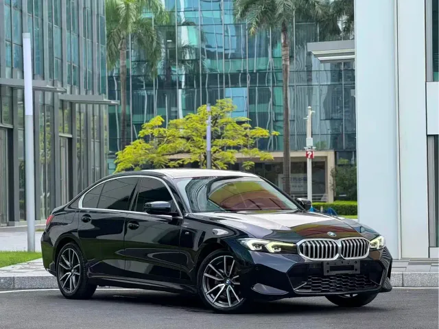 BMW 3 Series — Фото автомобиля 3
