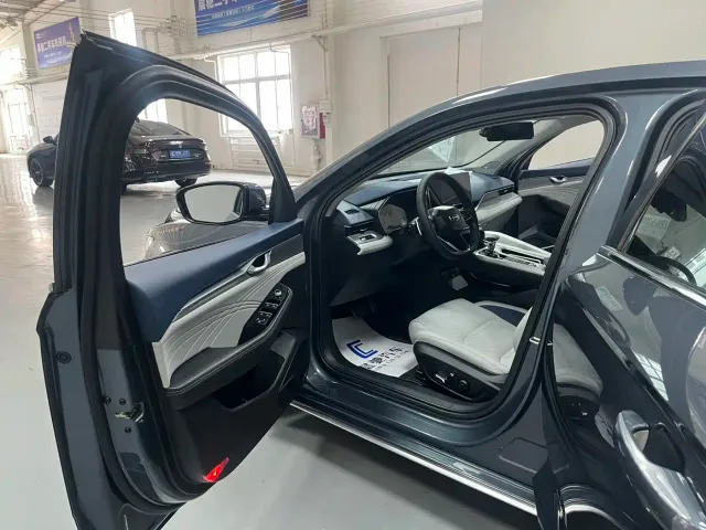 Geely Xingrui — Фото автомобиля 9