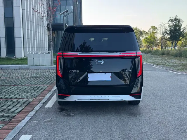 GAC Trumpchi M8 — Фото автомобиля 5