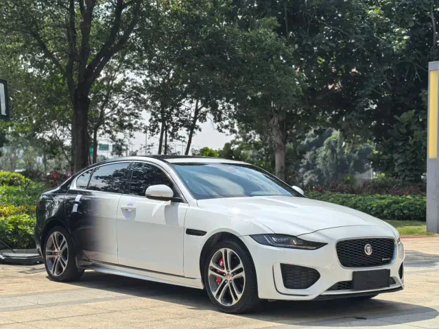 Jaguar XEL — Фото автомобиля 3