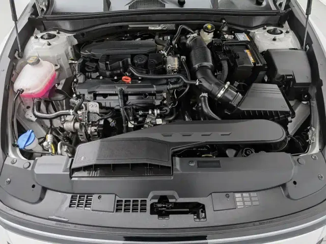 Hyundai Sonata — Фото автомобиля 6
