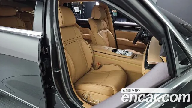 Genesis G90 Бензин 3.5 турбо AWD — Фото автомобиля 10