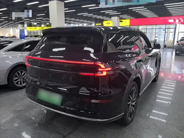 Changan Qiyuan Q07 — Фото автомобиля 6