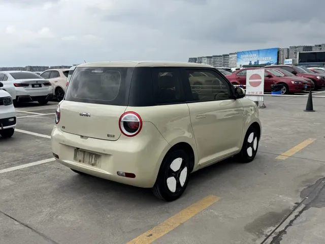 Changan Lumin — Фото автомобиля 2