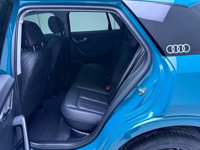 Audi Q2L — Фото автомобиля 18