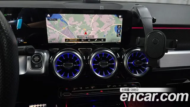 Mercedes-Benz GLB-Class — Фото автомобиля 12