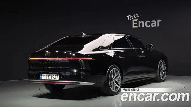 Hyundai Grandeur GN7 — Фото автомобиля 2