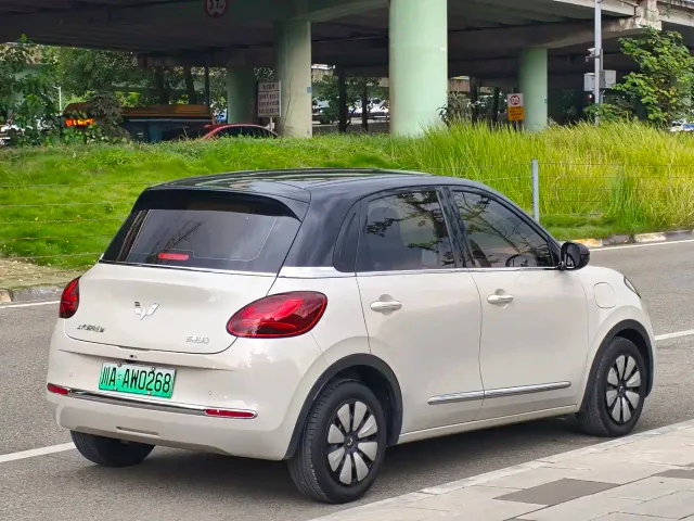 Wuling Motors Wuling Bingo 2023 Model 333km Joy+ Version — Фото автомобиля 9