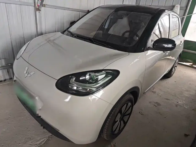 Фотография автомобиля — Wuling Bingo