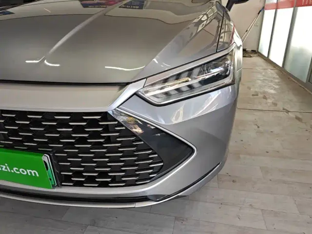 BYD Qin PLUS — Фото автомобиля 23