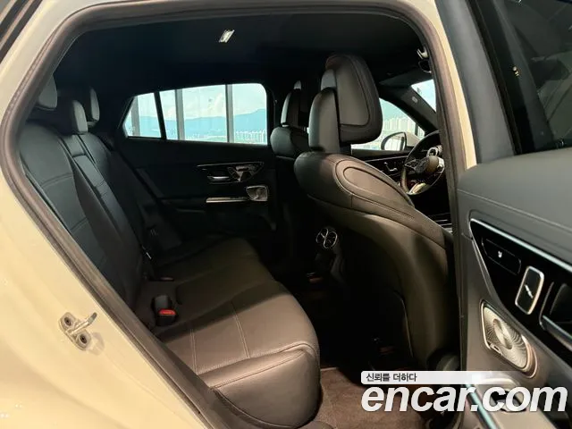 Mercedes-Benz GLC-Class — Фото автомобиля 17