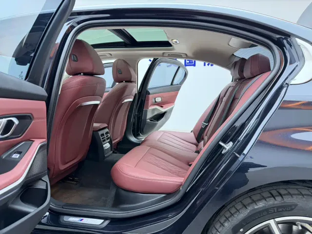 BMW 3 Series — Фото автомобиля 13