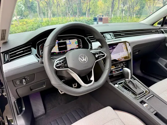Volkswagen Magotan — Фото автомобиля 15