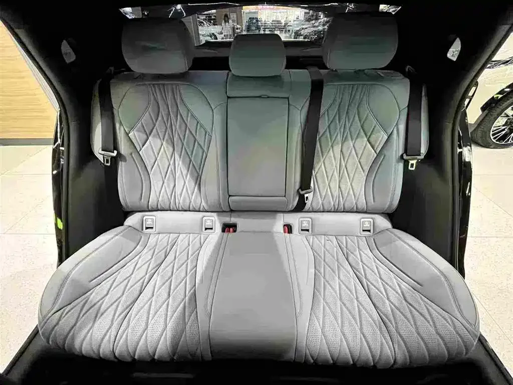 BYD Seal 2023 Champion Edition 550km Premium — Фото автомобиля 21