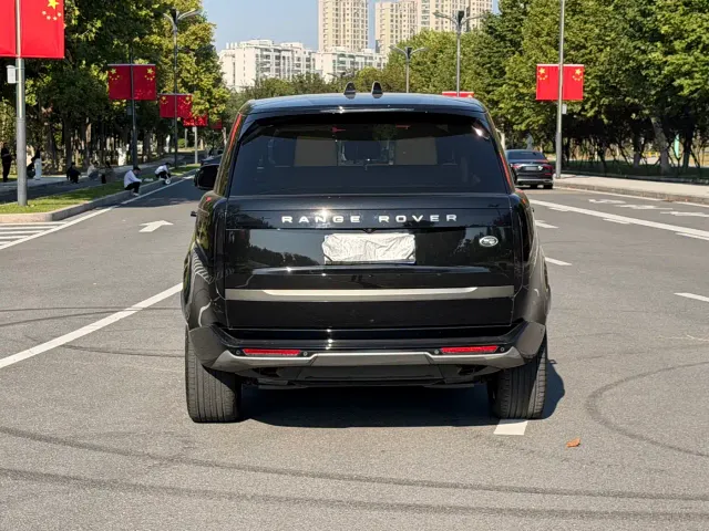 Land Rover Range Rover — Фото автомобиля 18