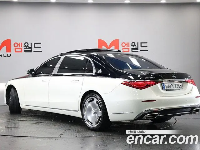 Mercedes-Benz S-Class — Фото автомобиля 3