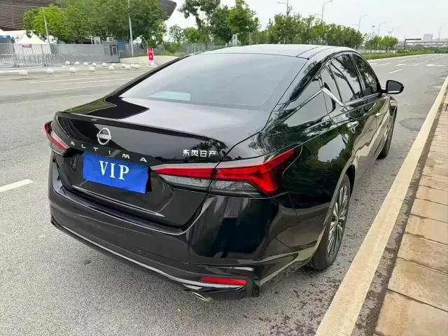 Nissan Teana — Фото автомобиля 7