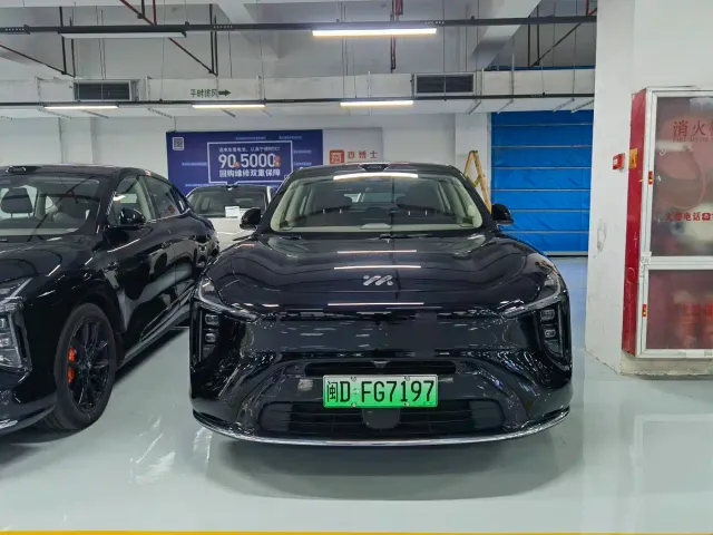 IM Motors LS6 — Фото автомобиля 2
