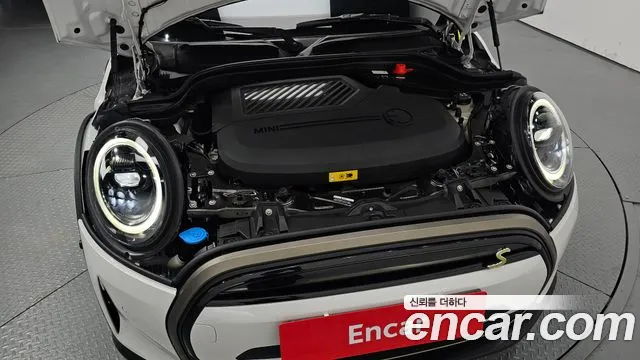 MINI Cooper Cooper Electric — Фото автомобиля 6