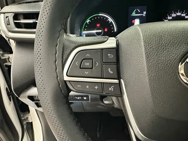 Toyota Granvia — Фото автомобиля 7