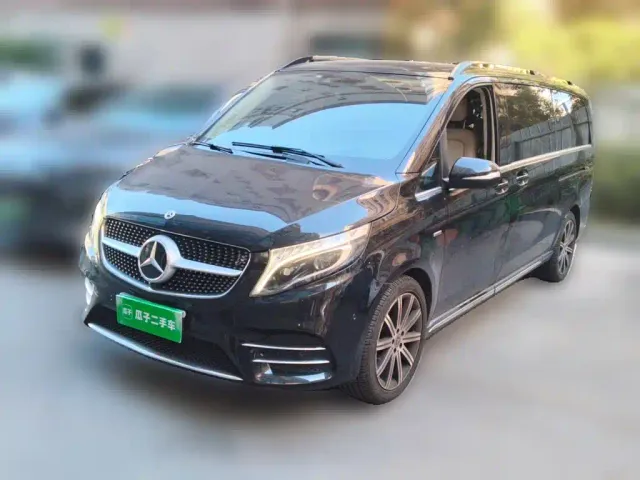 Фотография автомобиля — Mercedes-Benz V-Class