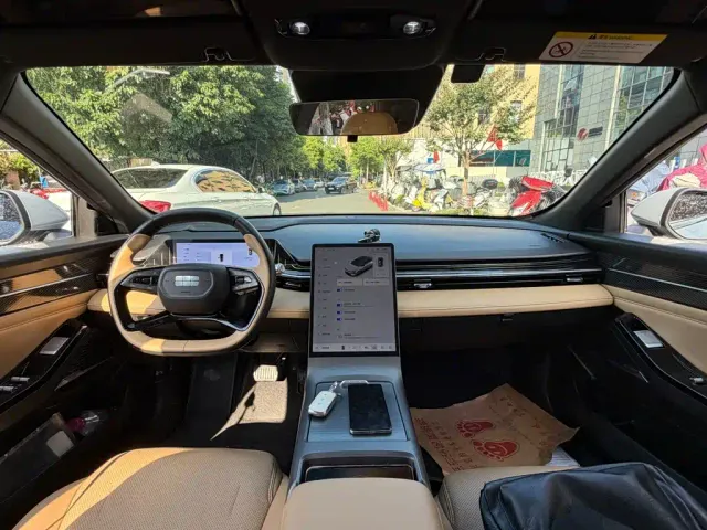 Geely Galaxy L6 — Фото автомобиля 13