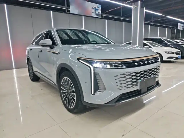 Exeed RX — Фото автомобиля 3
