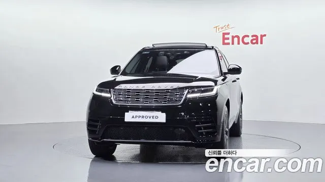 Land Rover Range Rover Velar — Фото автомобиля 3
