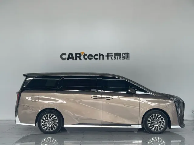 GAC Trumpchi M8 — Фото автомобиля 4