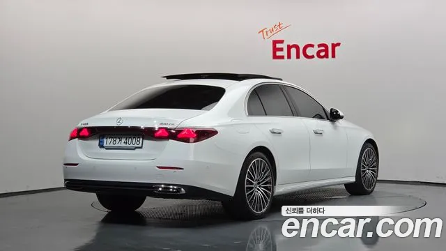 Mercedes-Benz E-Class W214 — Фото автомобиля 2