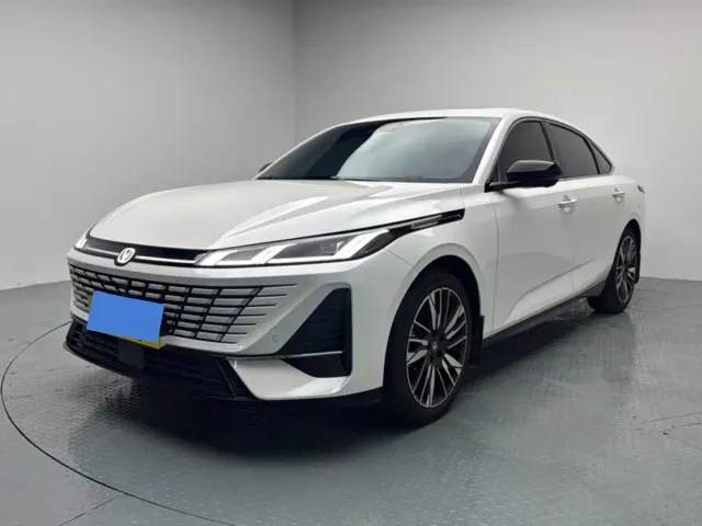 Фотография автомобиля — Changan Eado