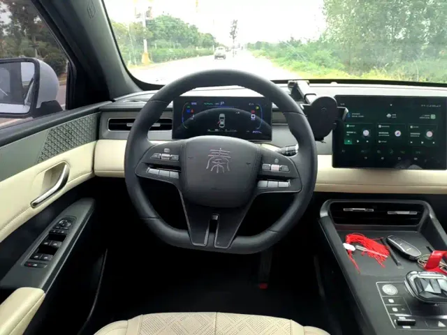 BYD Qin PLUS — Фото автомобиля 10