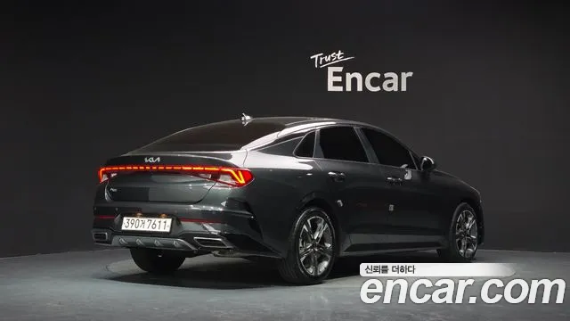 Kia K5 Generation 3 — Фото автомобиля 2