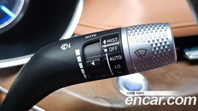 Genesis G80 Electrified G80 (RG3) — Фото автомобиля 29