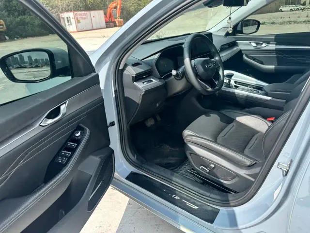 Geely Xingrui — Фото автомобиля 8