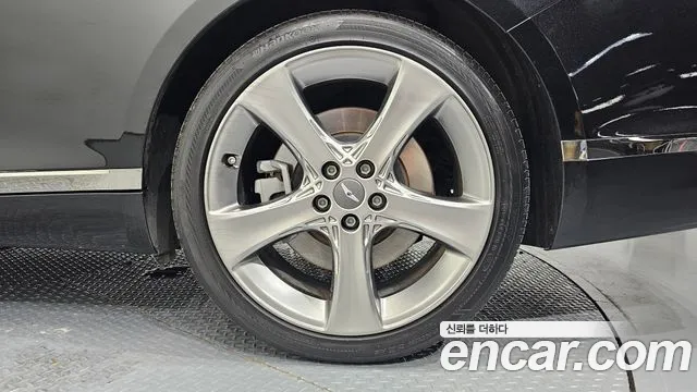 Genesis G80 Бензин 3.5 турбо AWD — Фото автомобиля 21