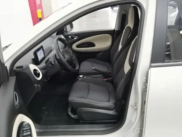 Wuling Bingo — Фото автомобиля 10