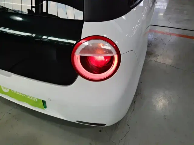 Changan Lumin — Фото автомобиля 7