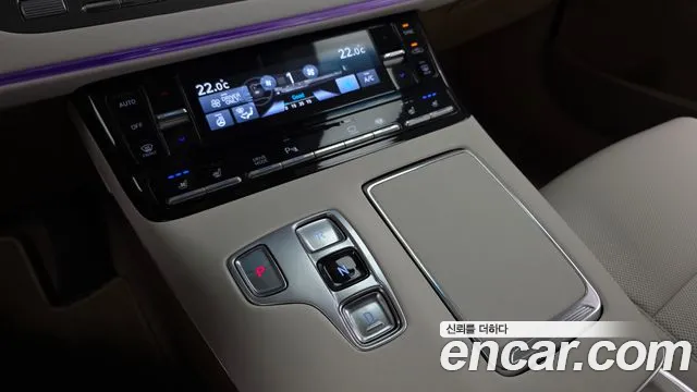 Hyundai Grandeur (New) Hybrid — Фото автомобиля 12