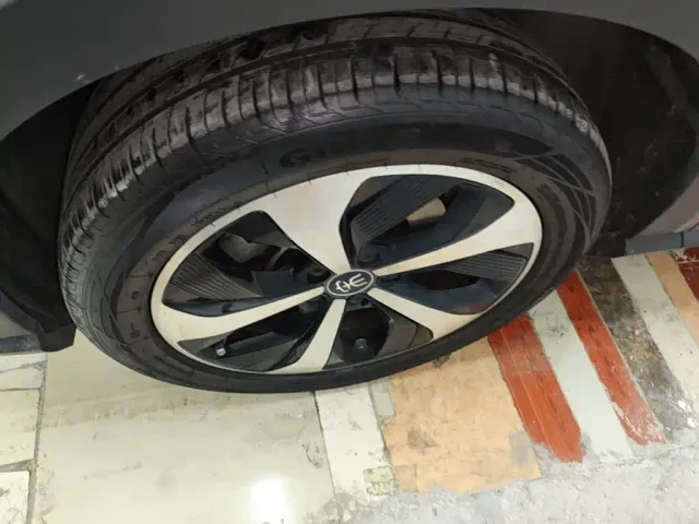 BYD Song PLUS — Фото автомобиля 22