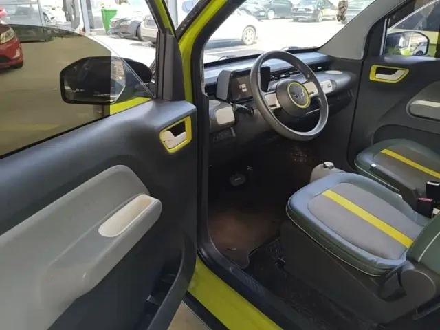 Wuling Hongguang Mini EV — Фото автомобиля 15