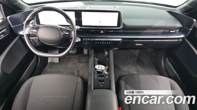 Hyundai Ioniq 6 — Фото автомобиля 10
