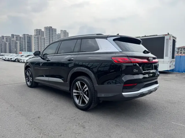 Audi Q6 — Фото автомобиля 7