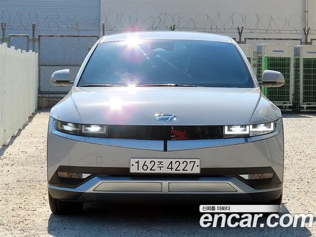 Фотография автомобиля — Hyundai Ioniq 5