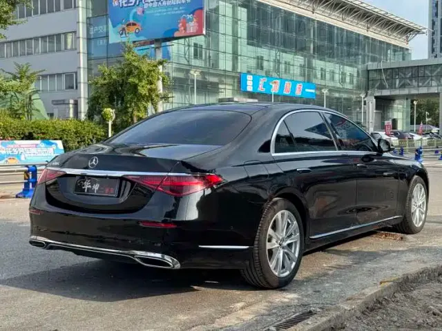 Mercedes-Benz S-Class — Фото автомобиля 4
