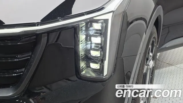 Kia Sorento Новый Sorento 4 поколение Дизель 2.2 4WD — Фото автомобиля 20