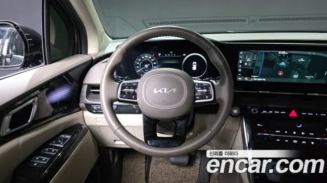 Kia Canival Carnival 4 поколение Бензин 9 мест Signature — Фото автомобиля 12